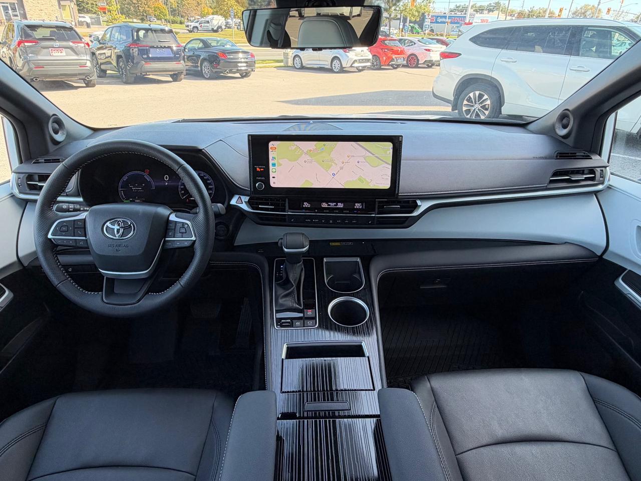 2025 Toyota Sienna XSE 7-Passenger XSE AWD TECH PKG! Photo