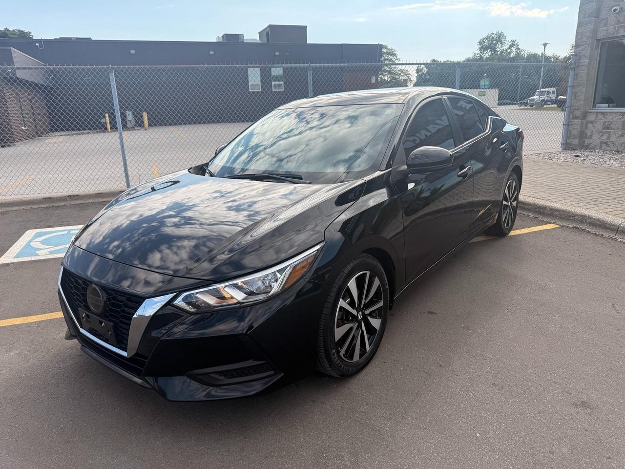 2023 Nissan Sentra SV Photo