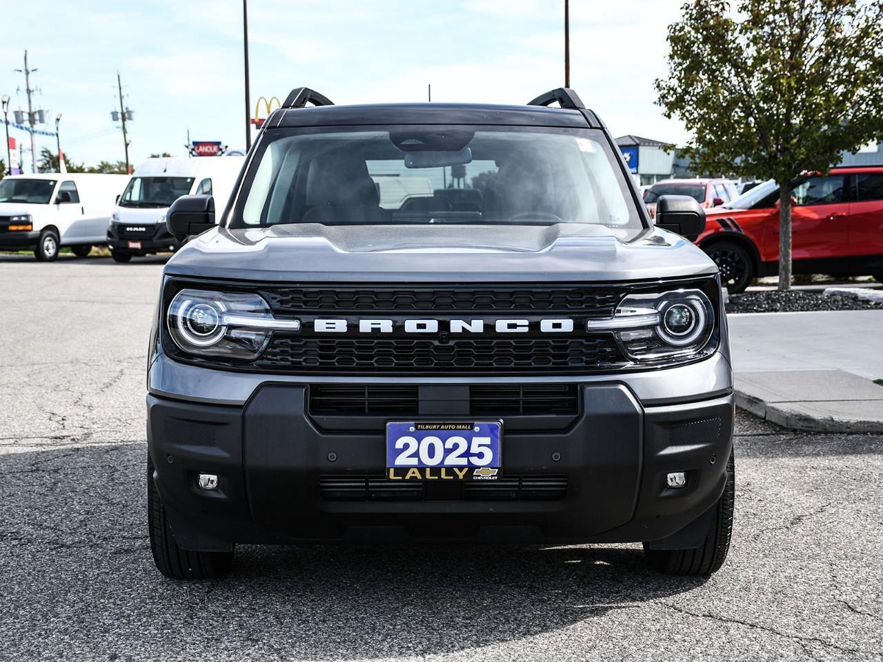 2025 Ford Bronco Sport Outer Banks Photo1