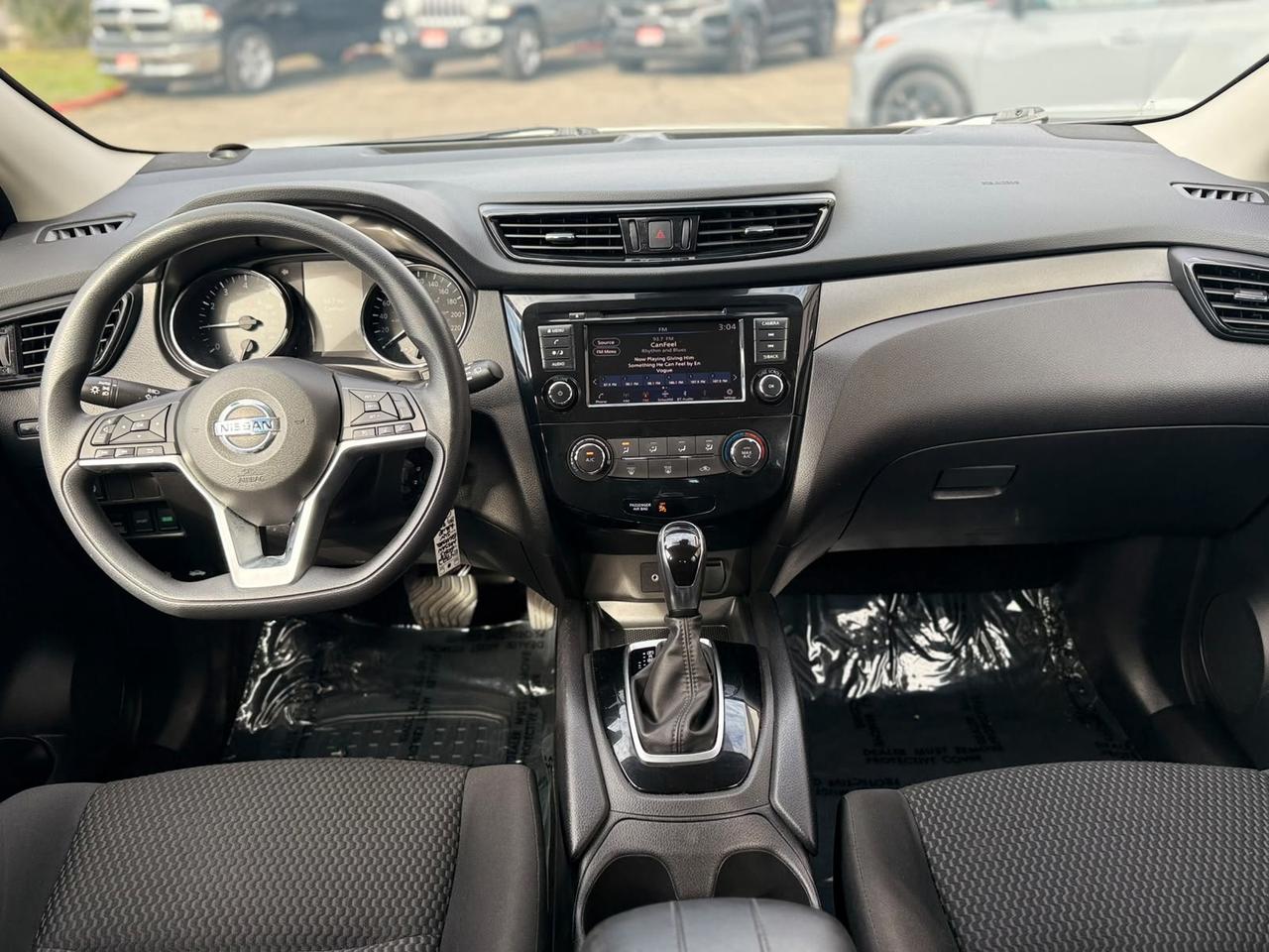 2023 Nissan Qashqai S AWD APPLE CAR PLAY - ANDROID AUTO - 360 BACKUP CAMERA - BLIND SPOT WARNING - REAR CROSS TRAFFICE ALERT Photo