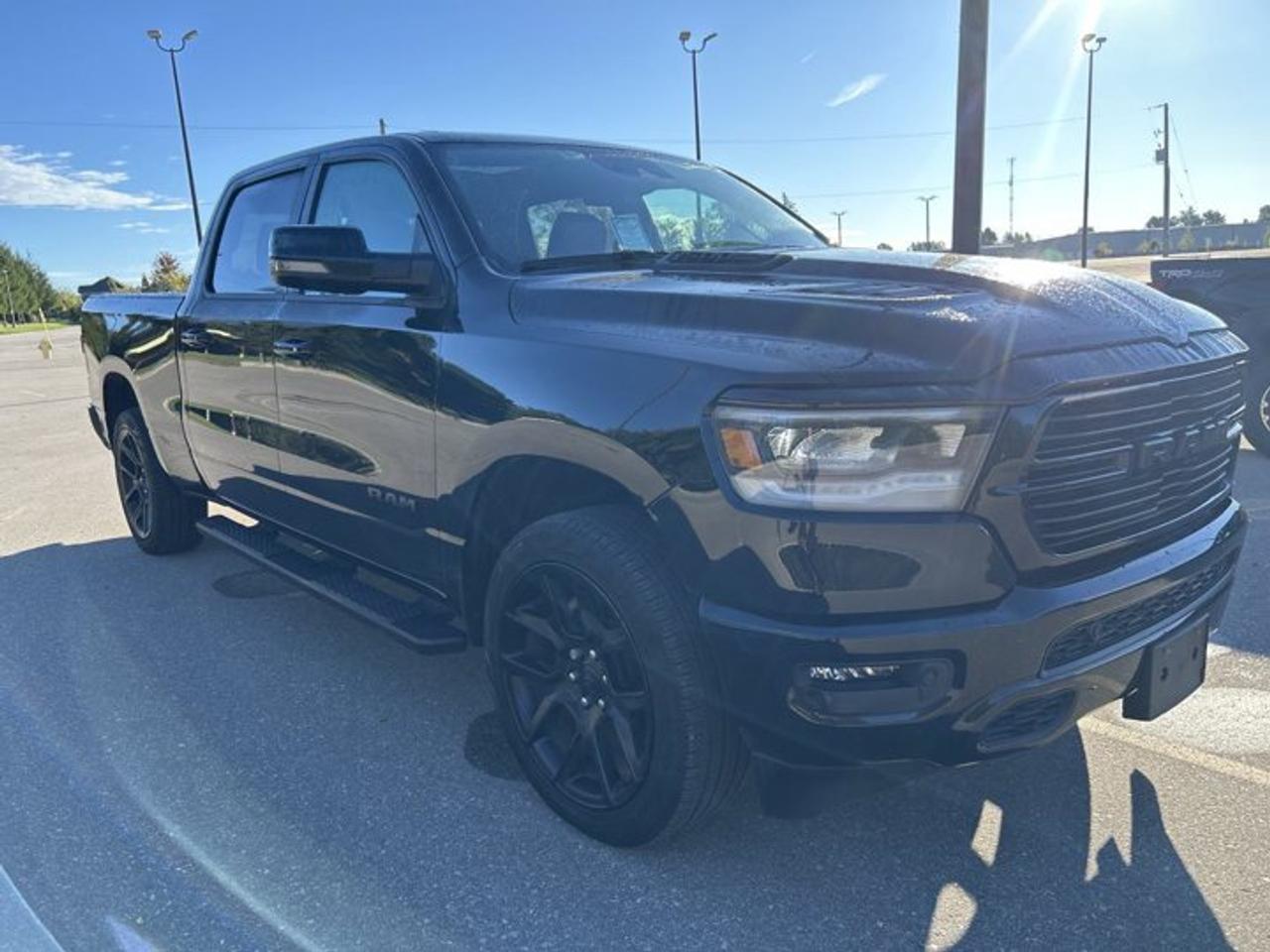 2024 RAM 1500 Sport eTorque Crew Cab 6'4 Box 4x4 | No Accidents Photo3