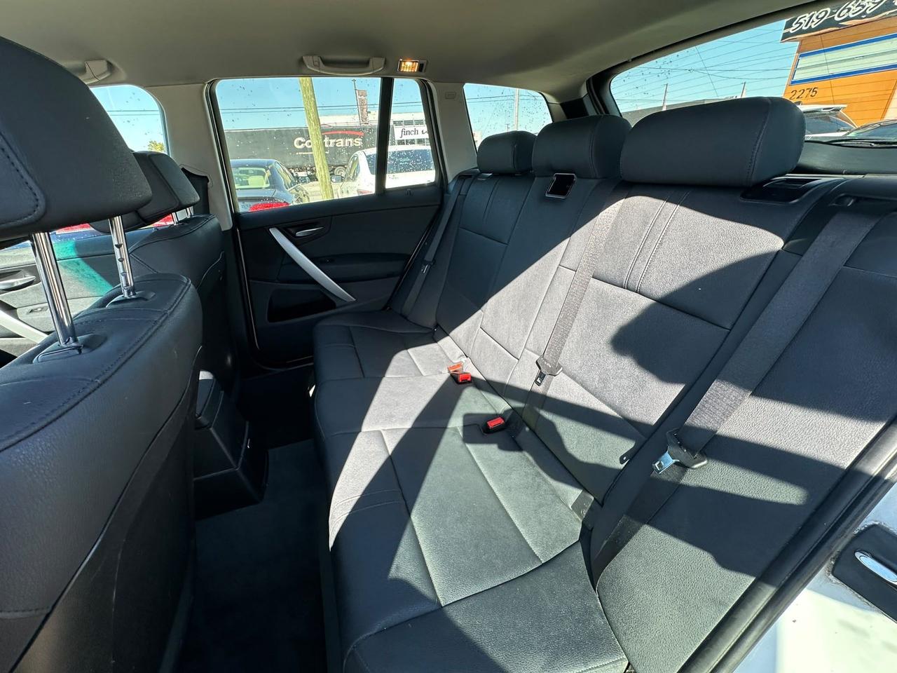 2010 BMW X3 28i, AWD, ONLY 158KMS, LOADED, AS IS SPECIAL Photo