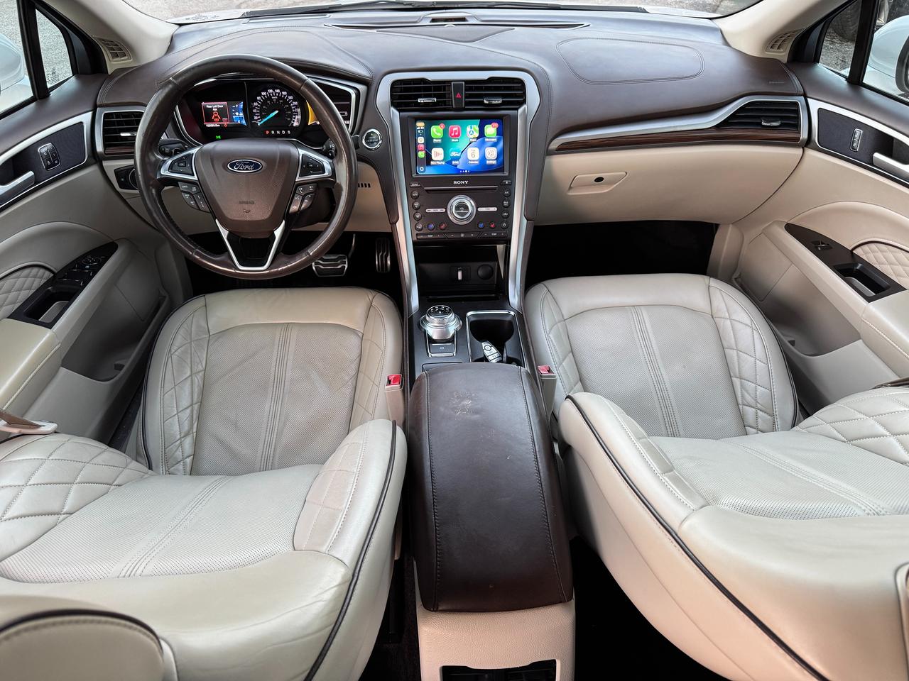 2018 Ford Fusion Platinum AWD+CLEAN CARFAX+FULLY LOADED! Photo5