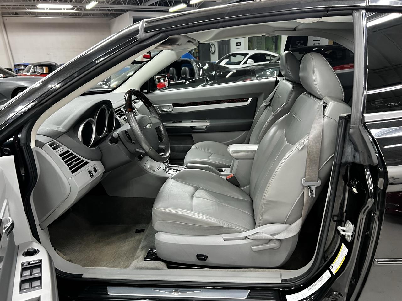 2008 Chrysler Sebring LIMITED HARD TOP Convertible Photo