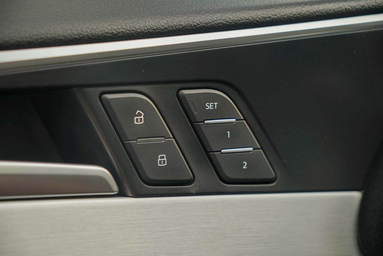 2018 Audi A4 2.0T quattro Prestige Photo