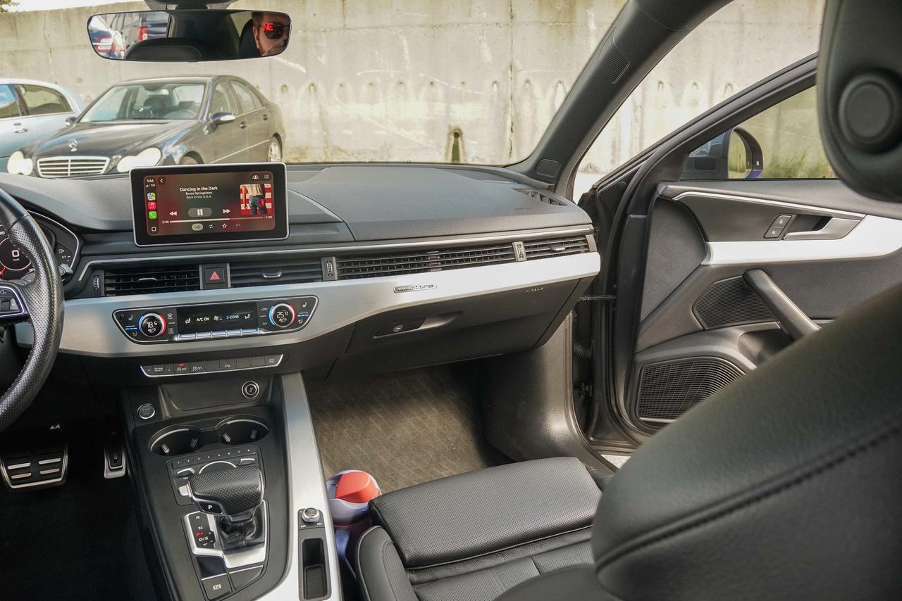 2018 Audi A4 2.0T quattro Prestige Photo