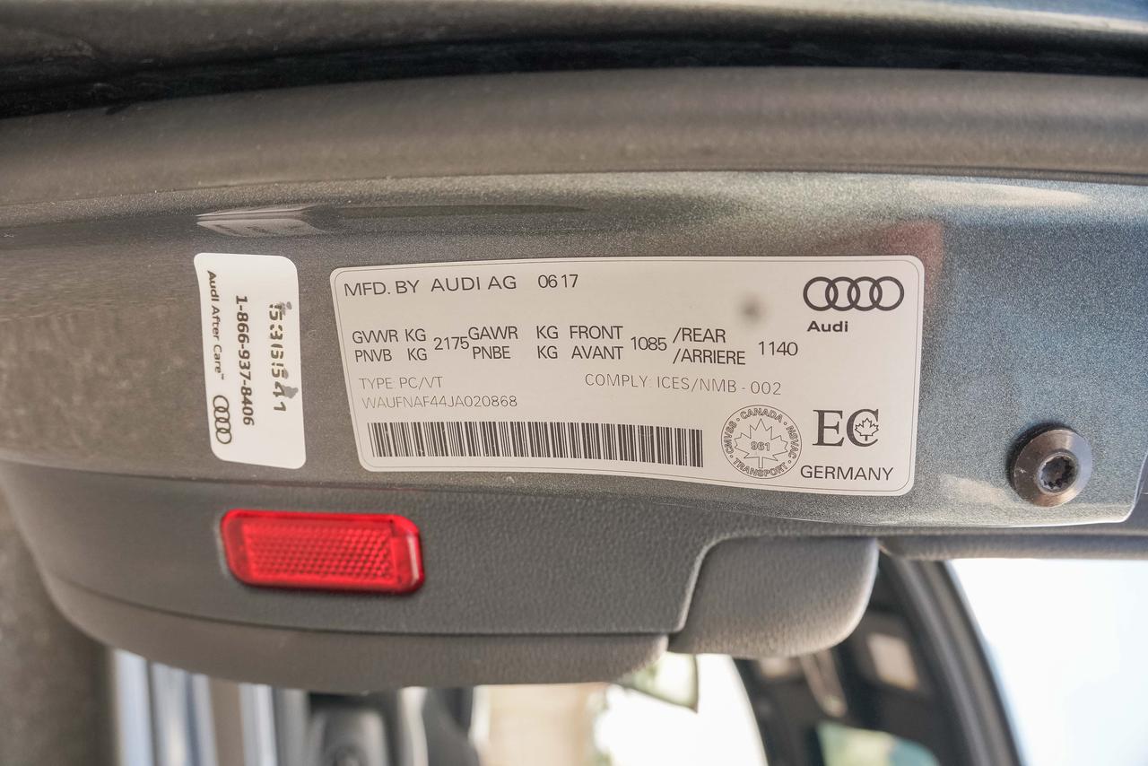 2018 Audi A4 2.0T quattro Prestige Photo