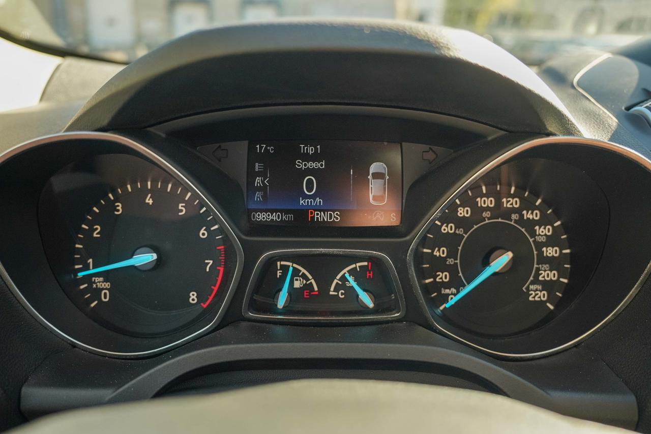 2017 Ford Escape Titanium AWD Photo