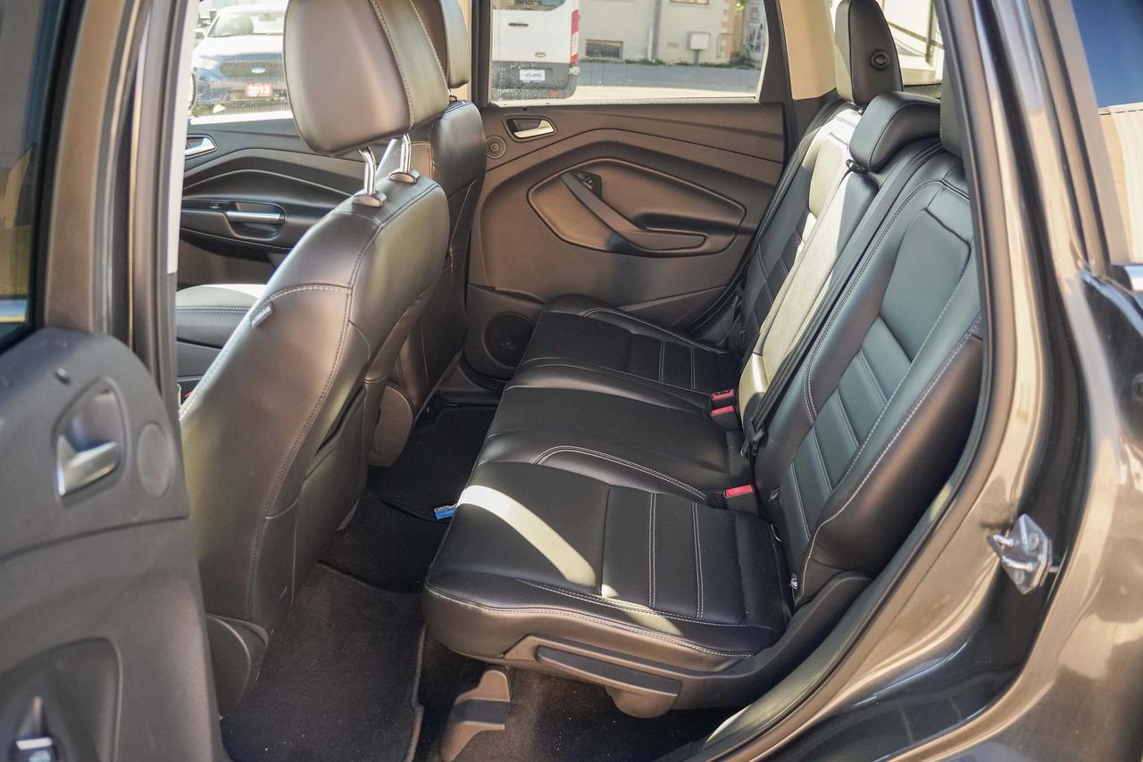 2017 Ford Escape Titanium AWD Photo