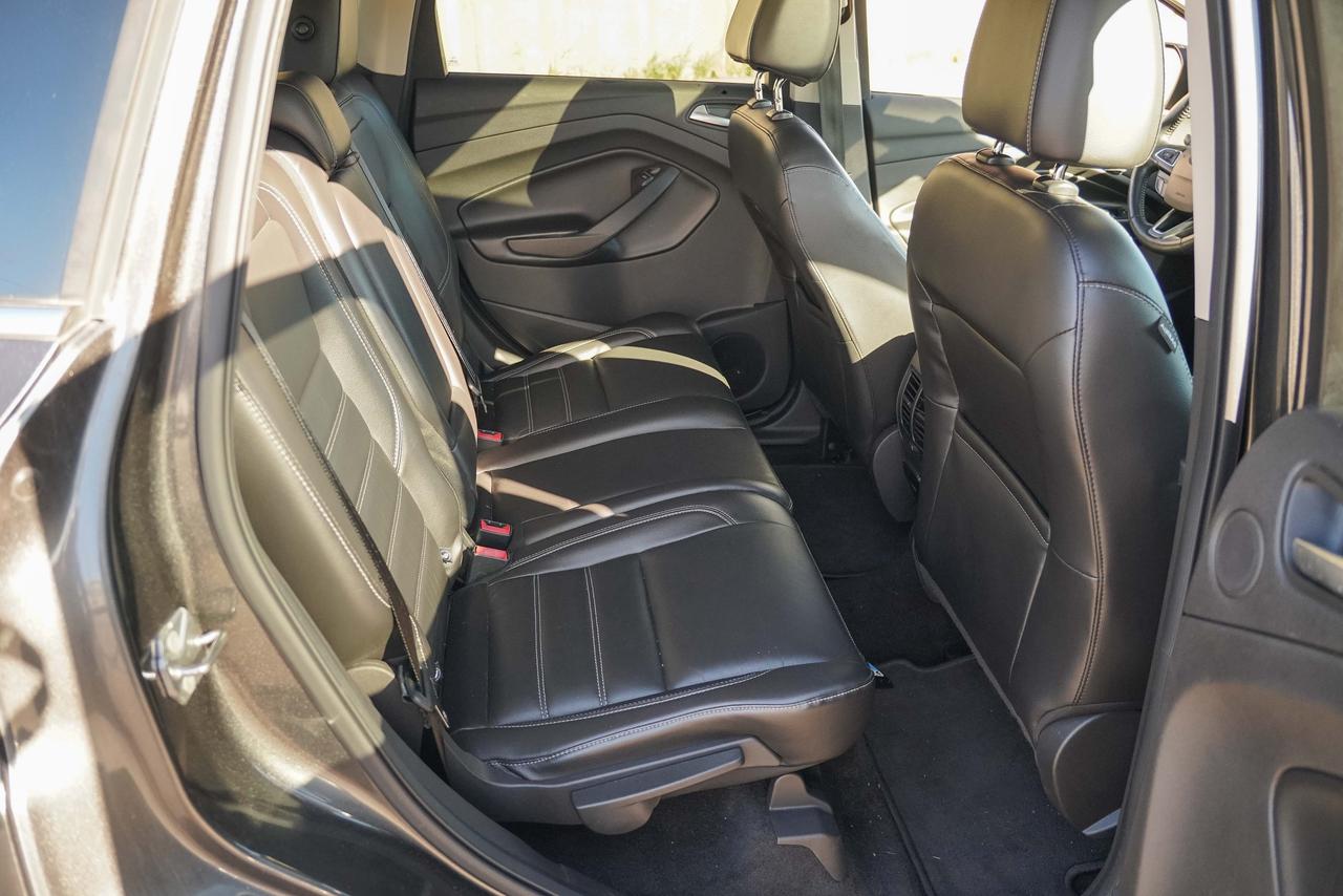 2017 Ford Escape Titanium AWD Photo