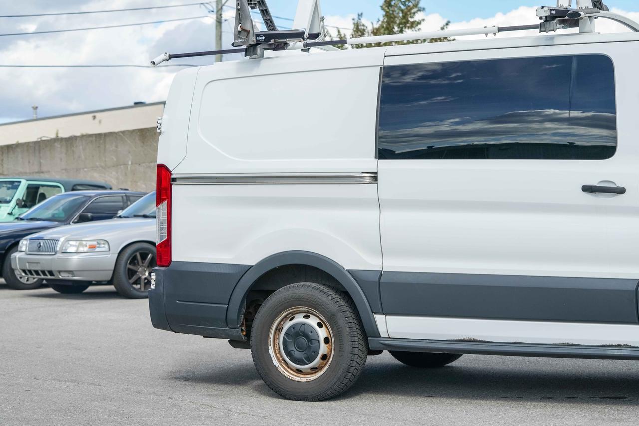 2016 Ford Transit T-150 Photo