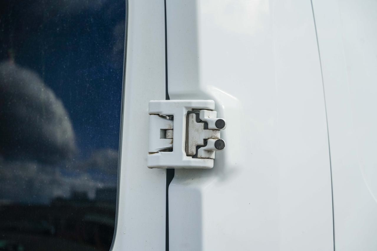 2016 Ford Transit T-150 Photo
