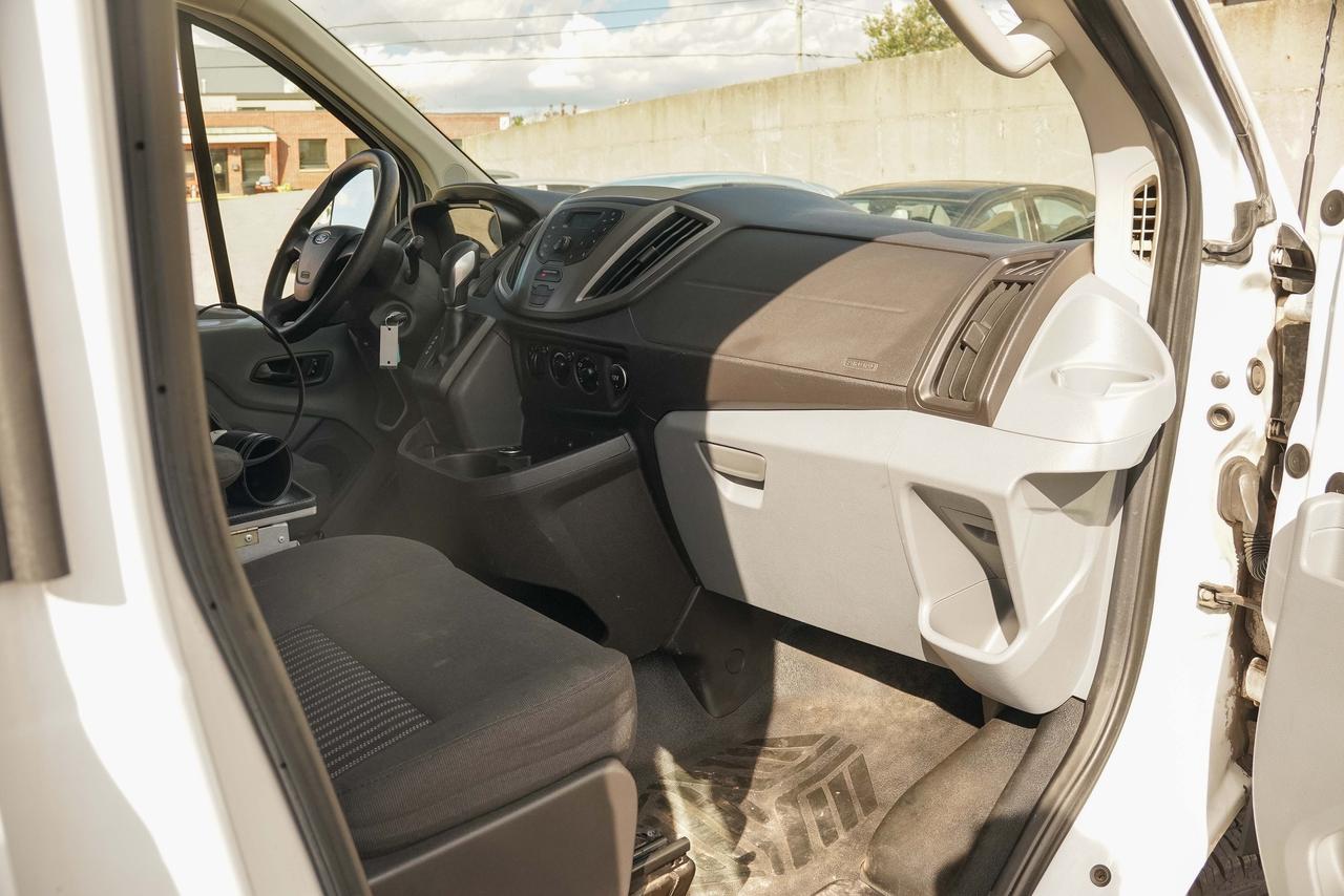 2016 Ford Transit T-150 Photo