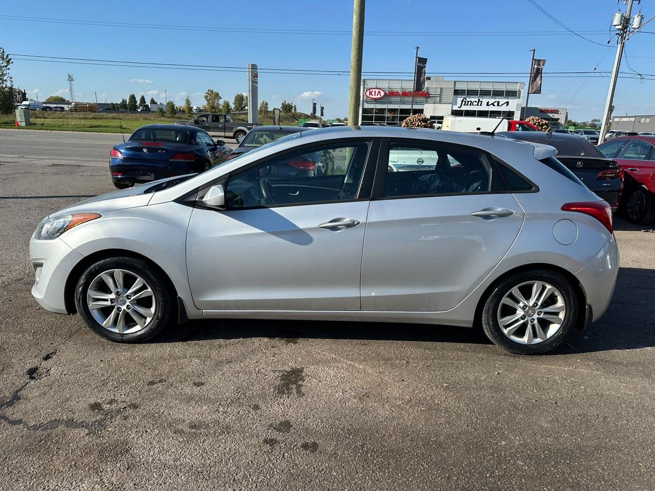 2013 Hyundai Elantra GT GLS, HATCH, AUTO, GREAT ON FUEL, CERTIFIED Photo1