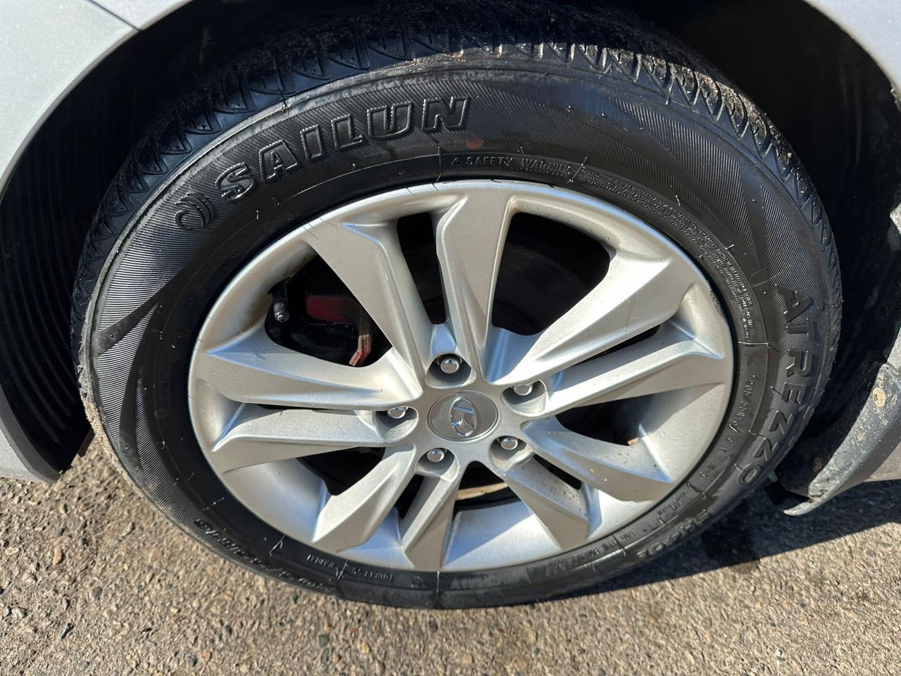 2013 Hyundai Elantra GT GLS, HATCH, AUTO, GREAT ON FUEL, CERTIFIED Photo