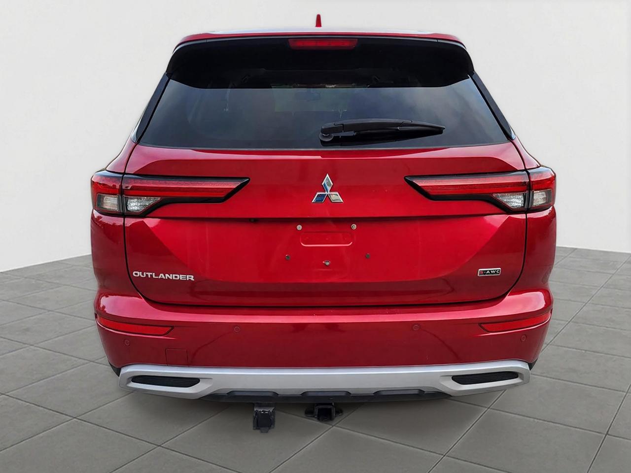 2024 Mitsubishi Outlander SE S-AWC Photo