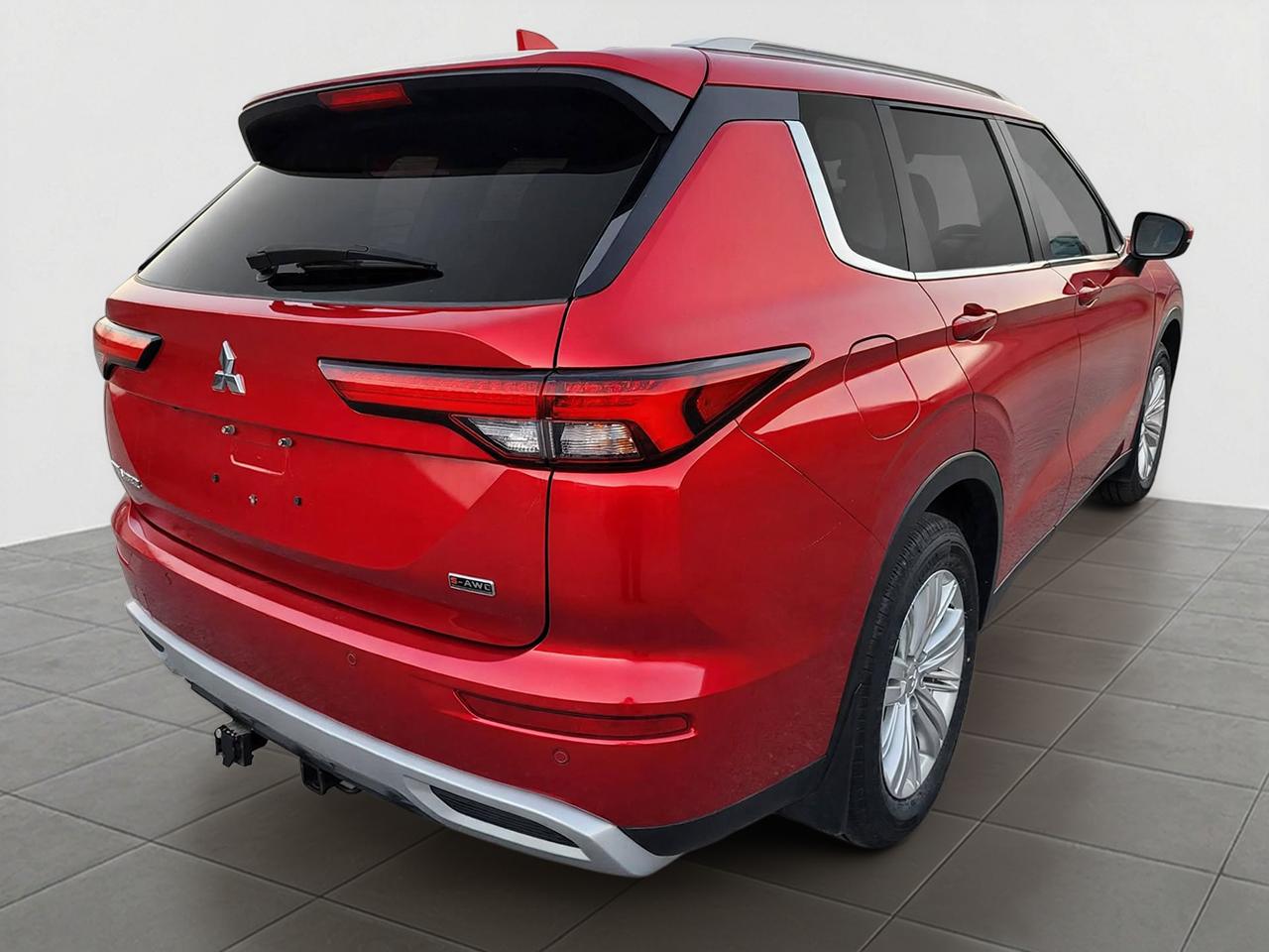 2024 Mitsubishi Outlander SE S-AWC Photo