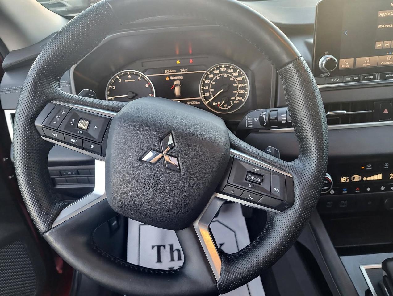 2024 Mitsubishi Outlander SE S-AWC Photo