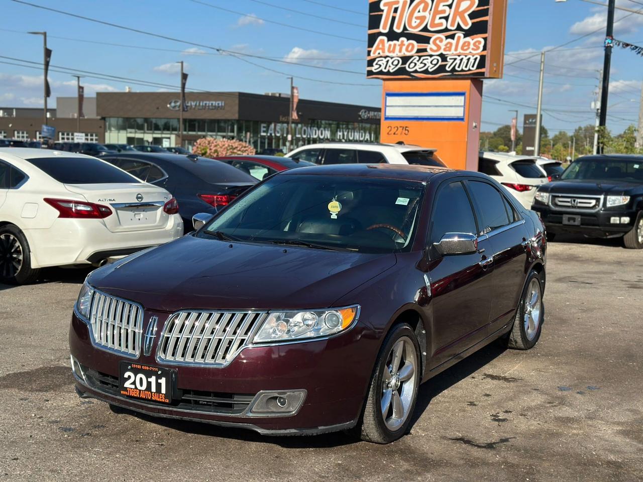 2011 Lincoln MKZ LEATHER, LOADED, WHEELS, ONLY 182KMS, CERTIFIED - Photo #1