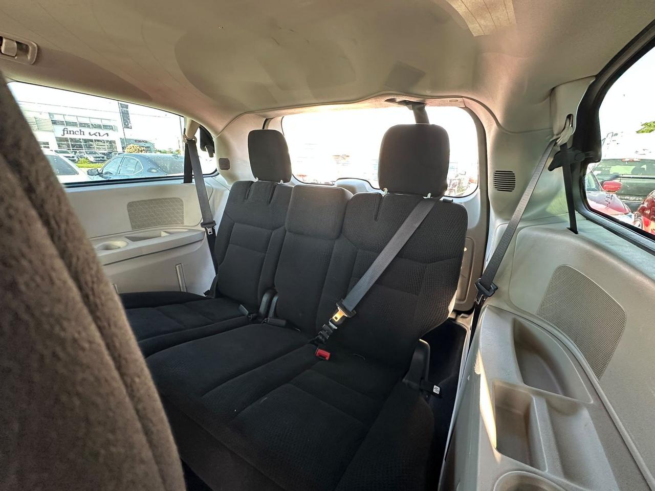 2017 Dodge Grand Caravan CVP, ONLY 133KMS, 7 PASSENGER, CERTIFIED Photo