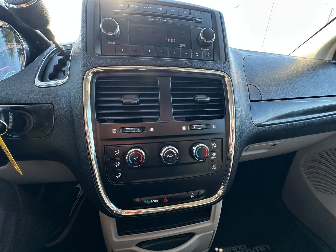 2017 Dodge Grand Caravan CVP, ONLY 133KMS, 7 PASSENGER, CERTIFIED Photo