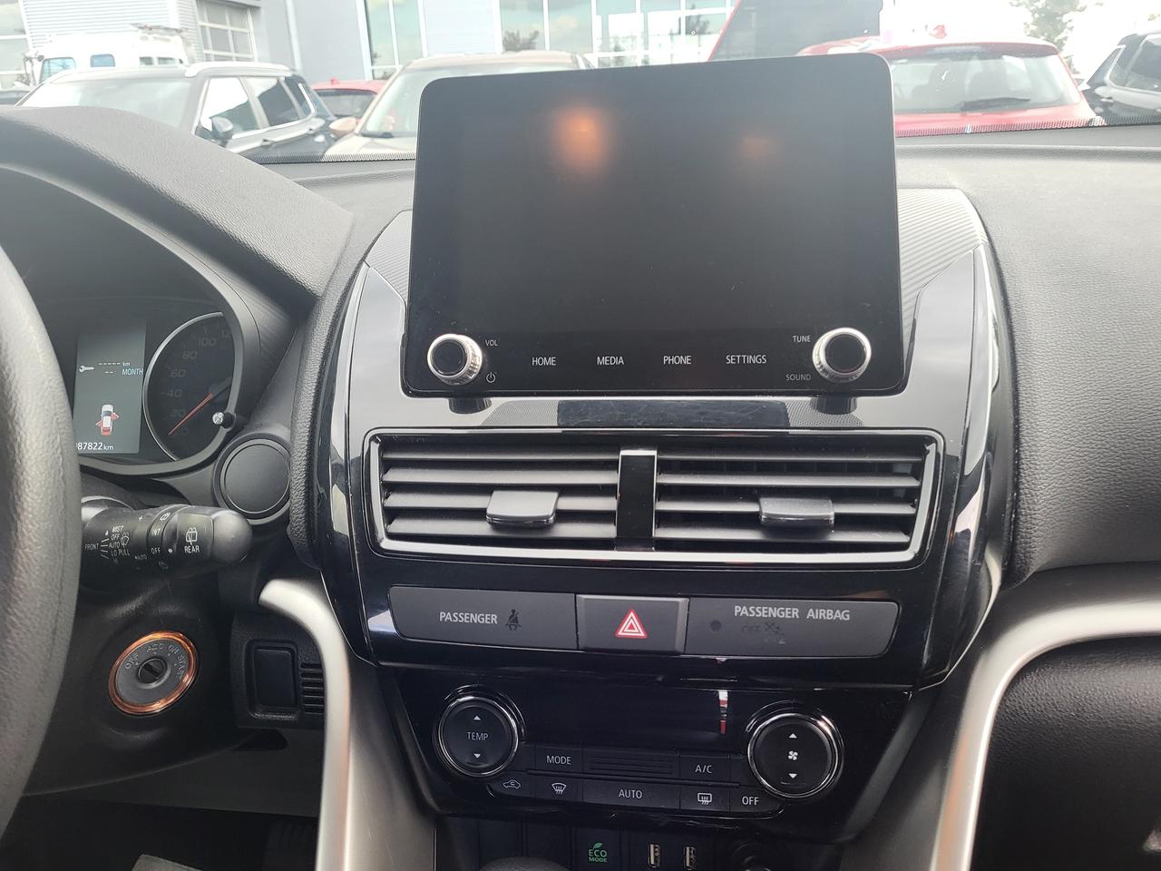 2022 Mitsubishi Eclipse Cross ES Photo