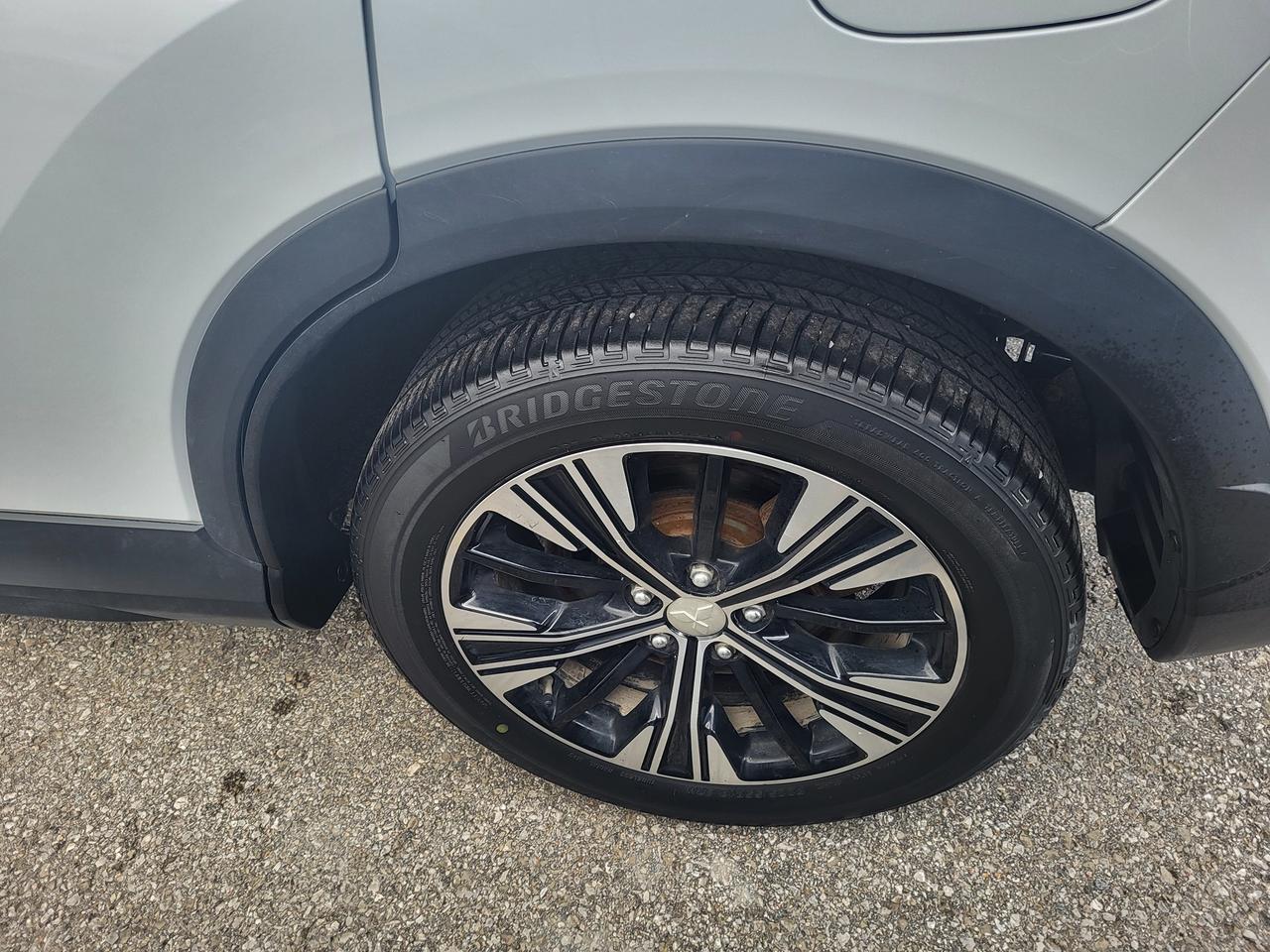 2022 Mitsubishi Eclipse Cross ES Photo