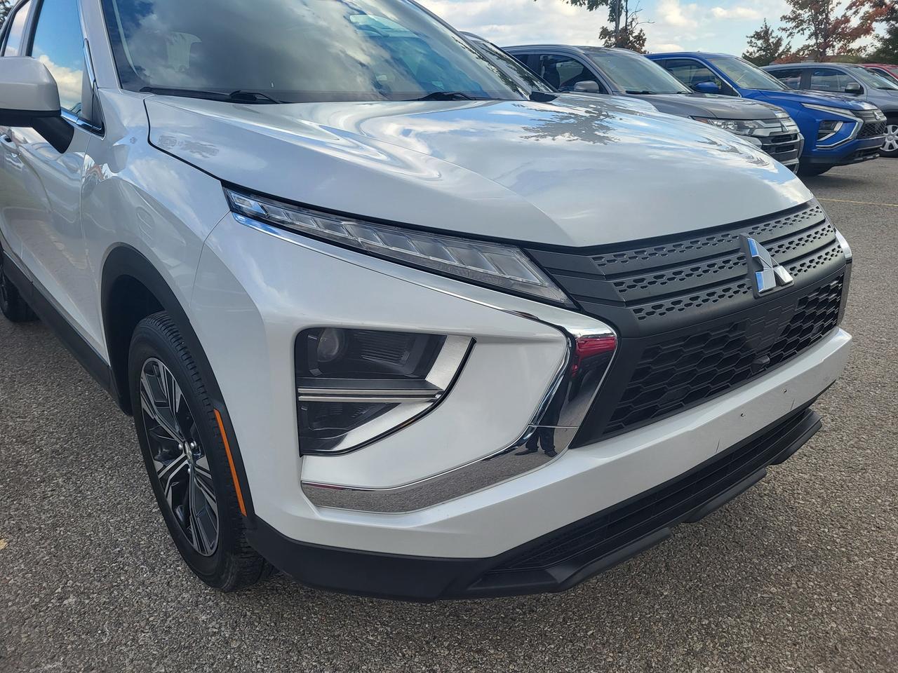 2022 Mitsubishi Eclipse Cross ES Photo