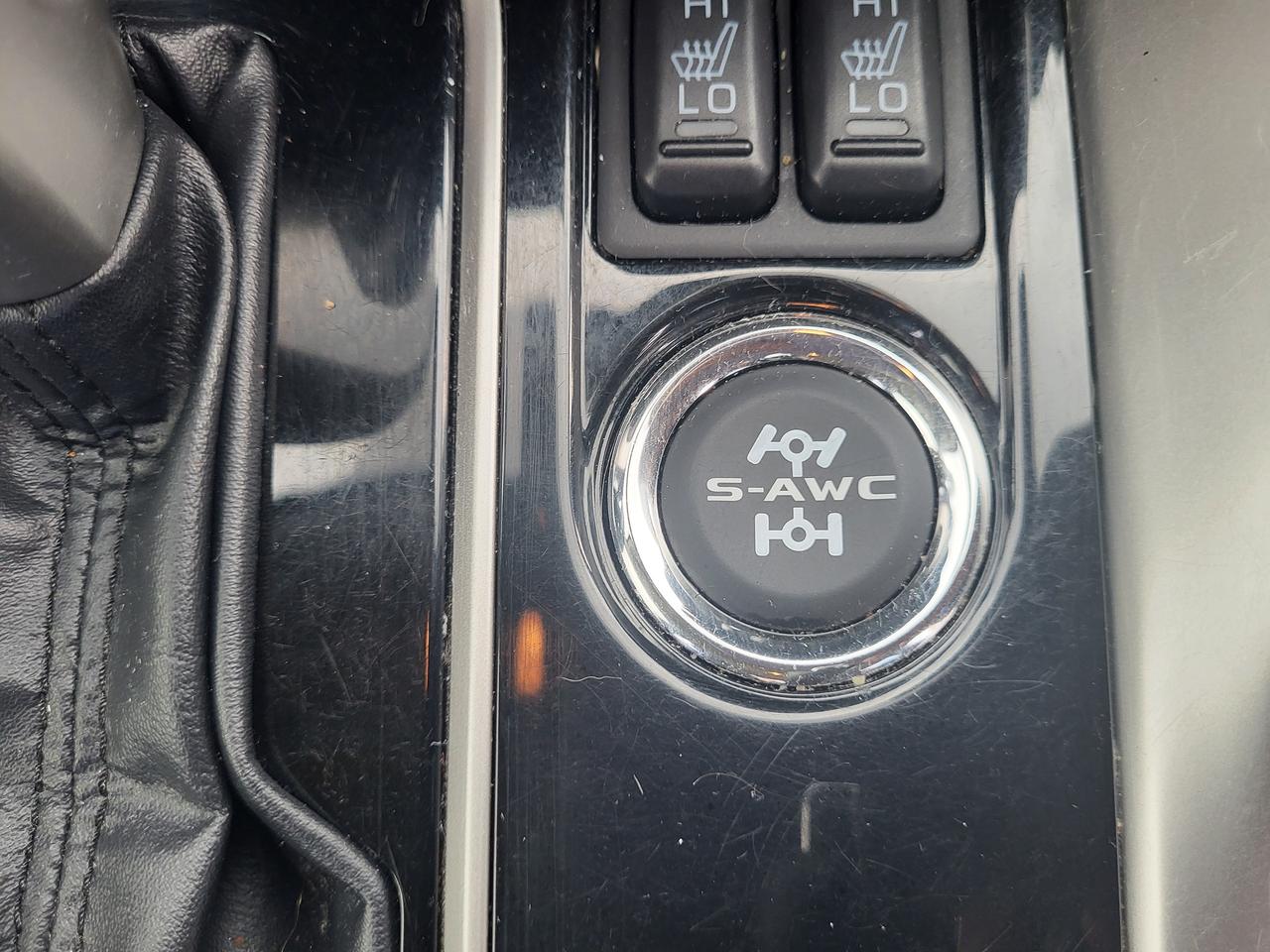 2022 Mitsubishi Eclipse Cross ES Photo
