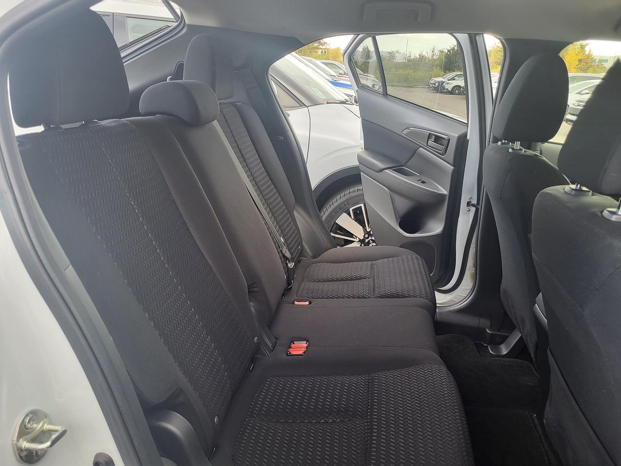 2022 Mitsubishi Eclipse Cross ES Photo