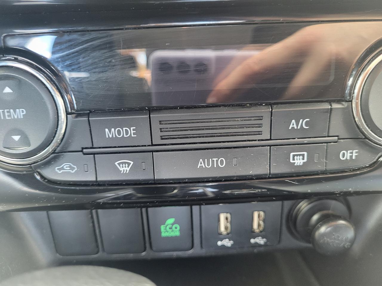 2022 Mitsubishi Eclipse Cross ES Photo
