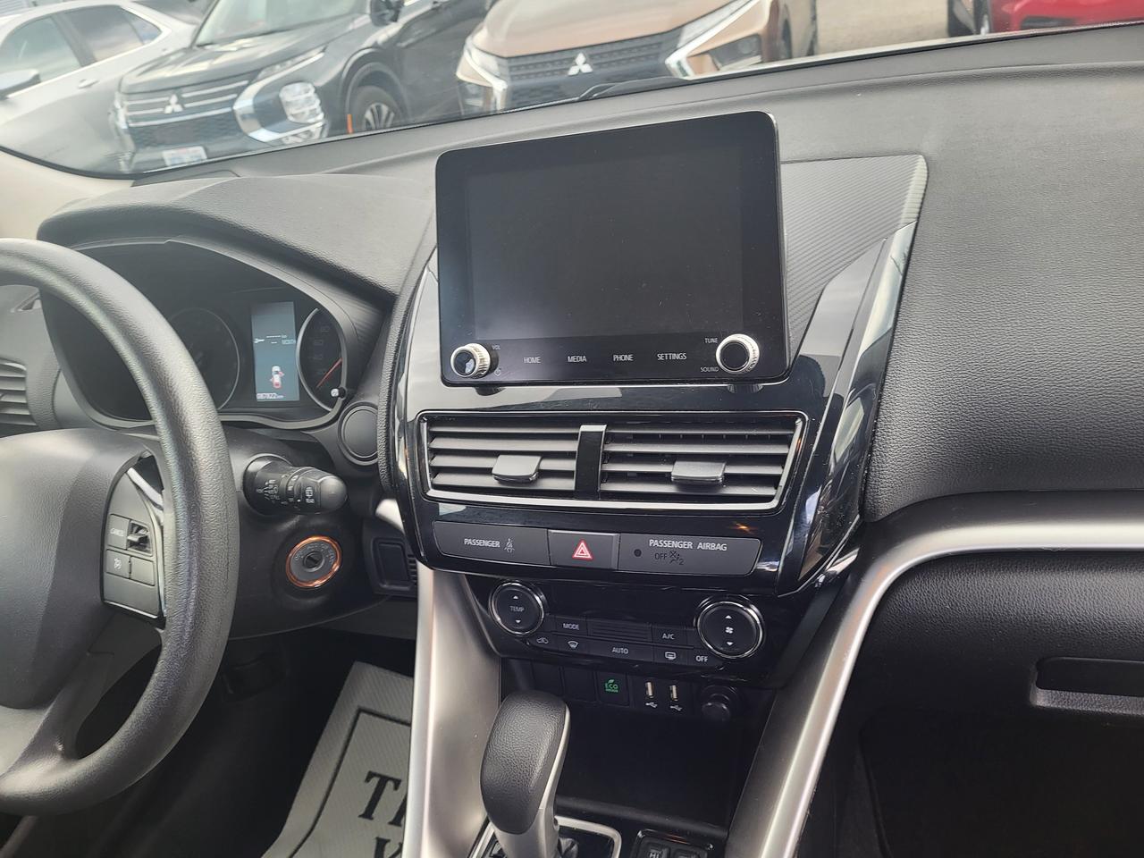 2022 Mitsubishi Eclipse Cross ES Photo