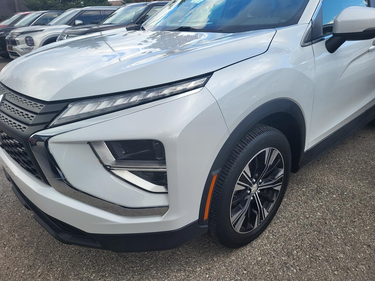 2022 Mitsubishi Eclipse Cross ES Photo