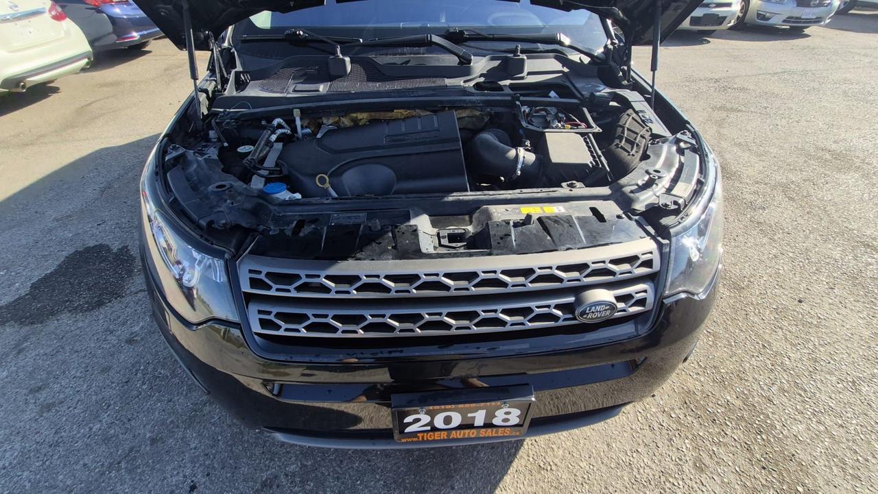 2018 Land Rover Discovery Sport SE, WELL MAINTAINED, 4 CYL, CERTIFIED Photo