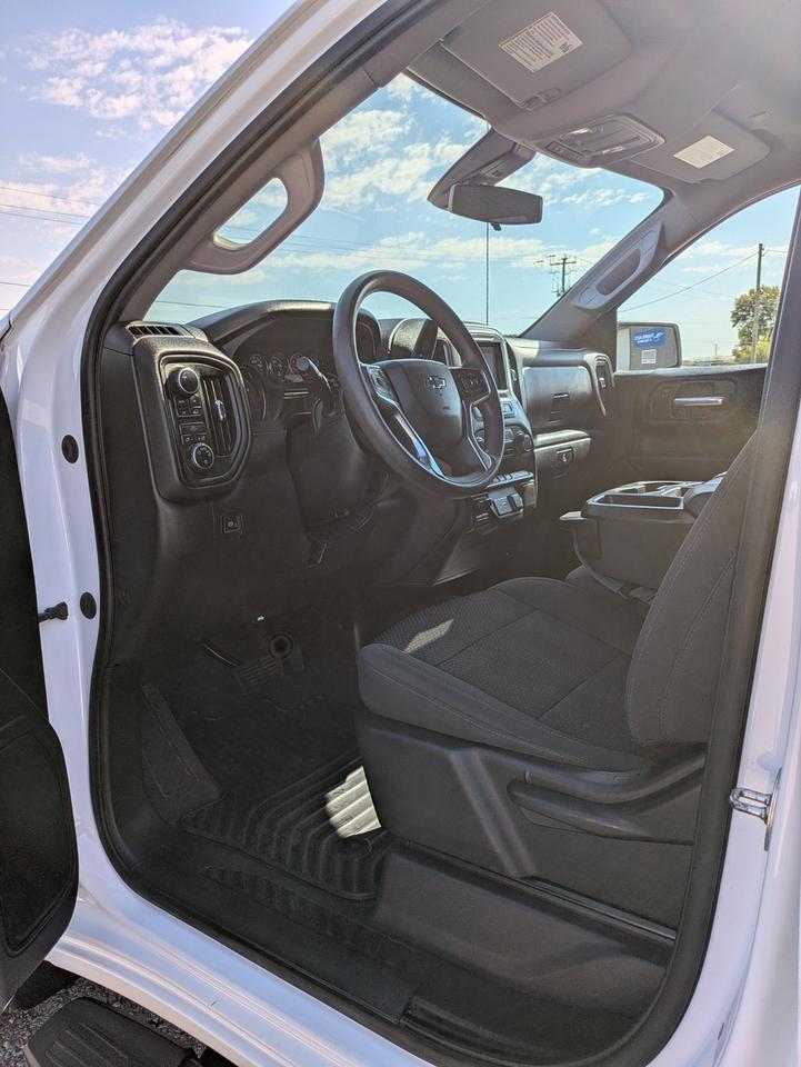 2021 Chevrolet Silverado 1500 Custom 4X4 Photo