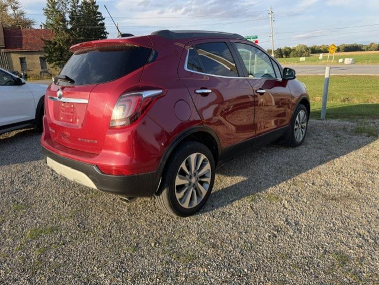 2018 Buick Encore Preferred Photo3
