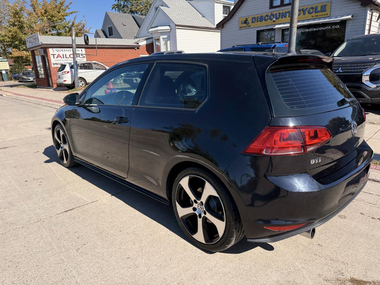 2016 Volkswagen Golf 3dr HB Man Photo