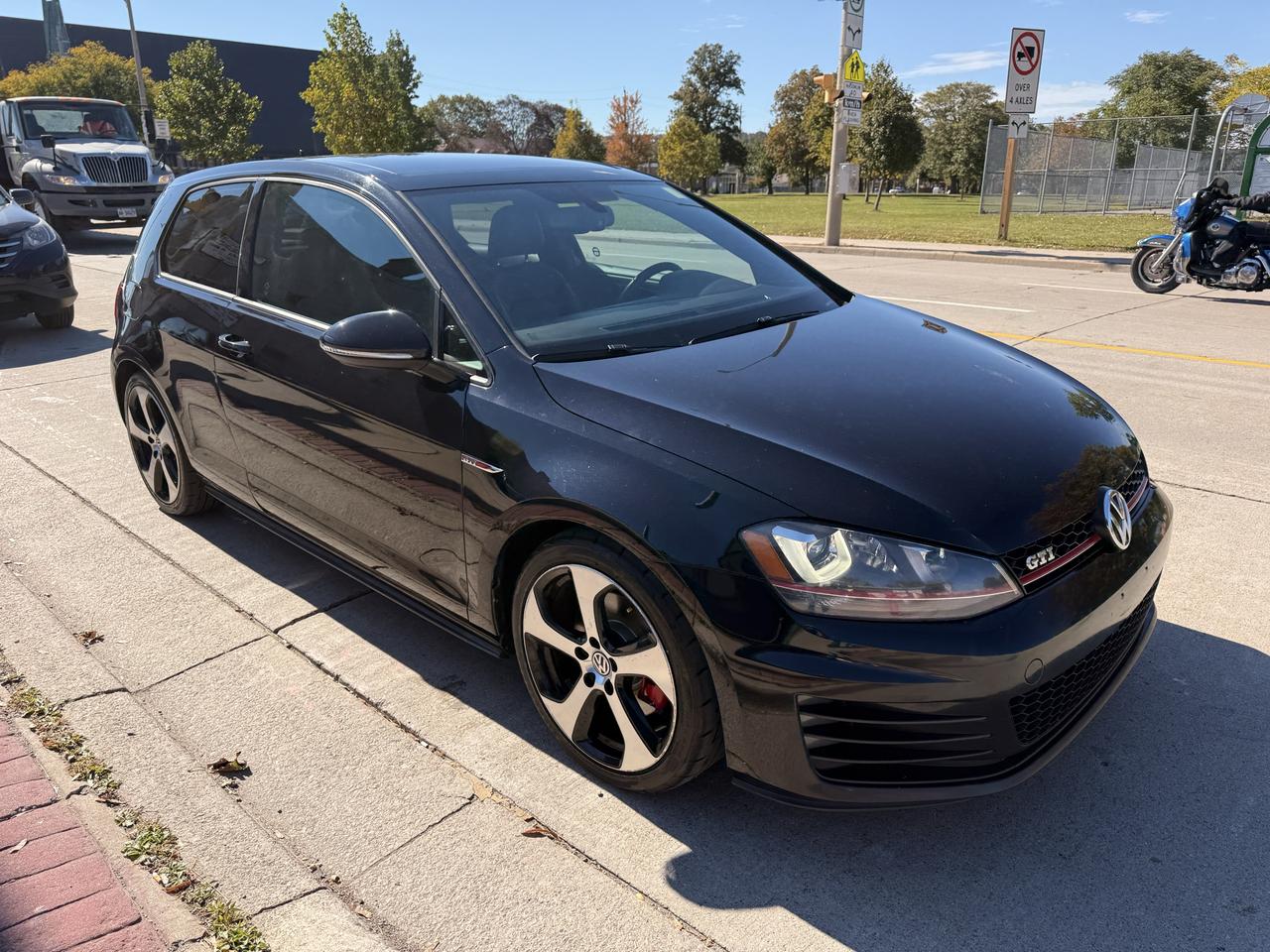 2016 Volkswagen Golf 3dr HB Man Photo
