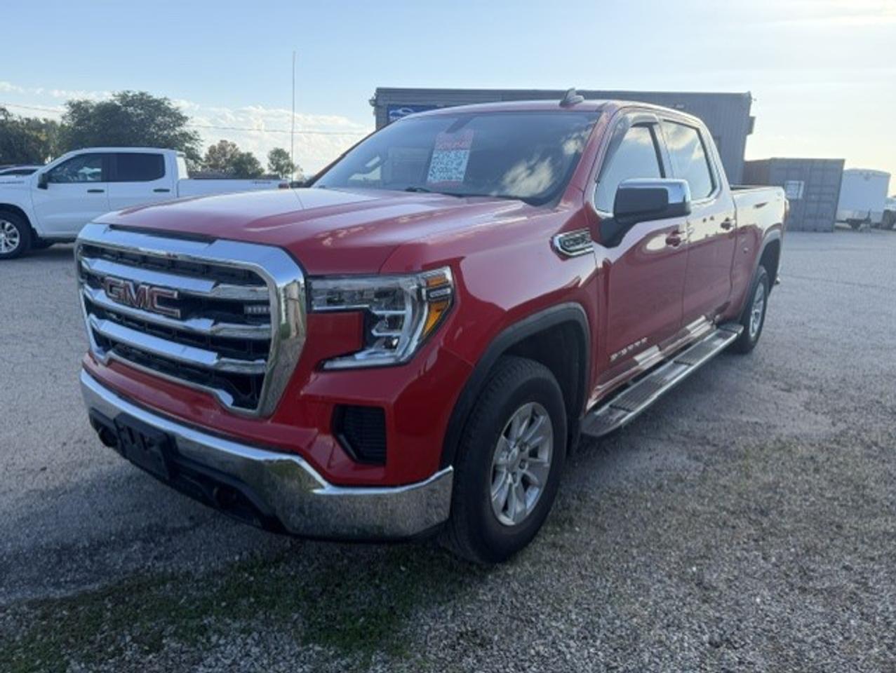 2019 GMC Sierra 1500 4WD Crew Cab 157" SLE - Photo #5