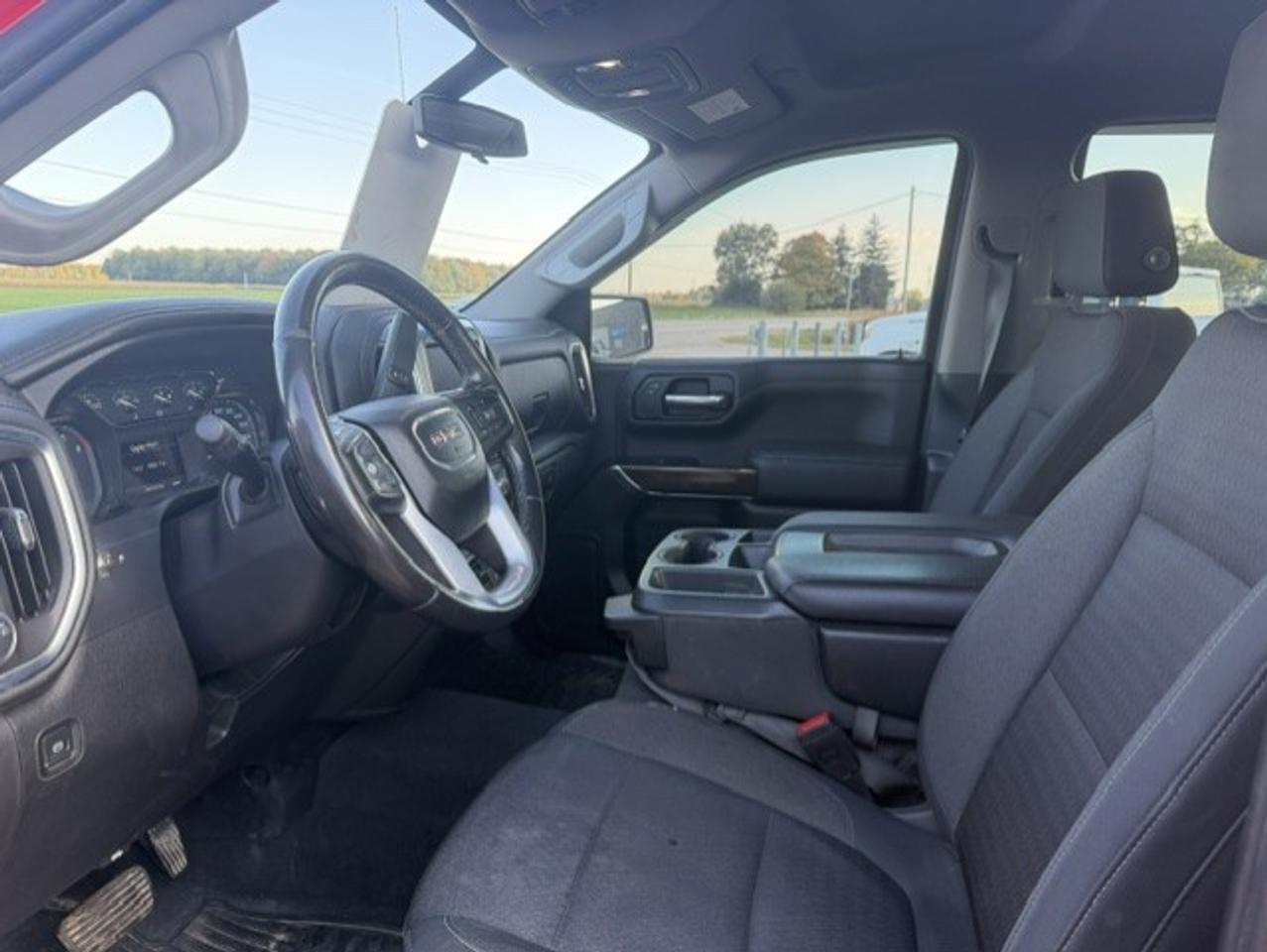 2019 GMC Sierra 1500 4WD Crew Cab 157" SLE - Photo #10