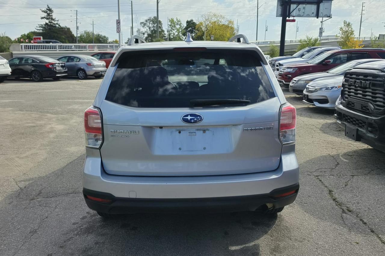 2018 Subaru Forester CONVENIENCE / ONE OWNER / HTD SEATS / PWR SEAT Photo2