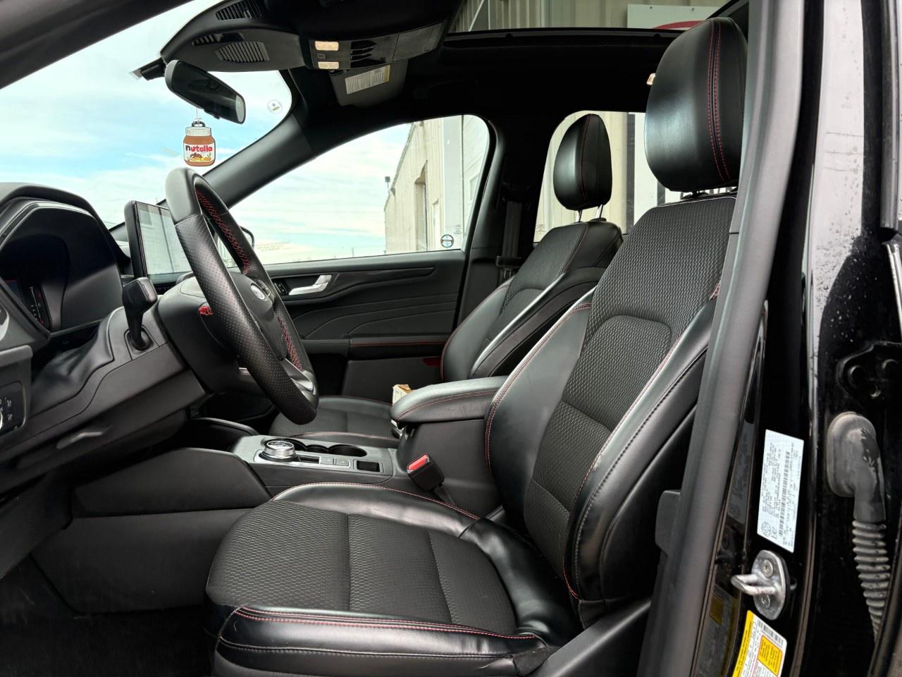 2024 Ford Escape ST-Line AWD Photo