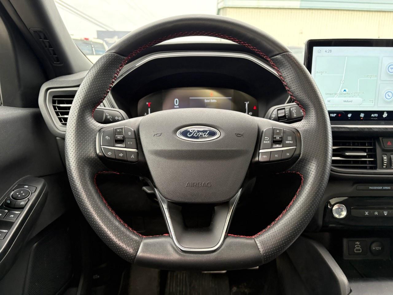 2024 Ford Escape ST-Line AWD Photo