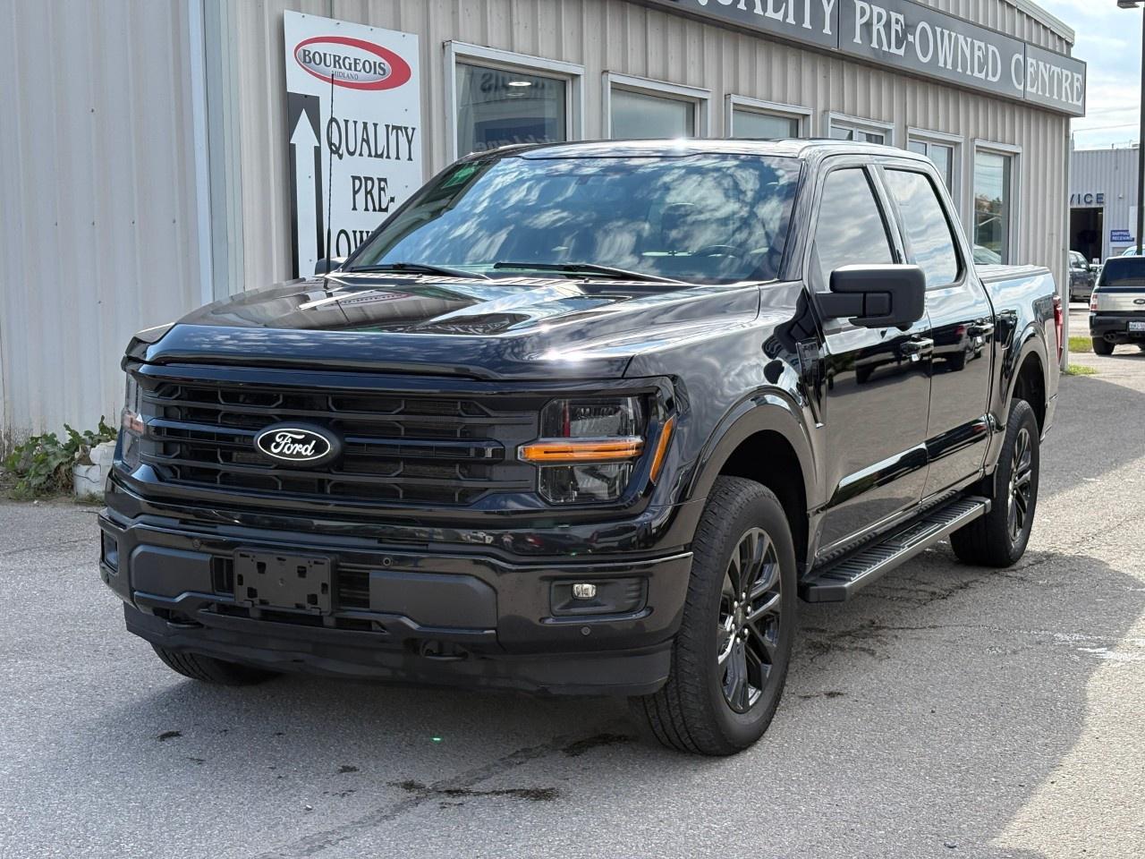 2024 Ford F-150 XLT 4WD SuperCrew 5.5' Box Photo5
