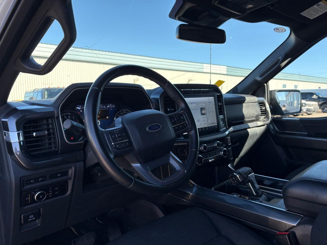 2023 Ford F-150 XLT 4WD SuperCrew 5.5' Box Photo