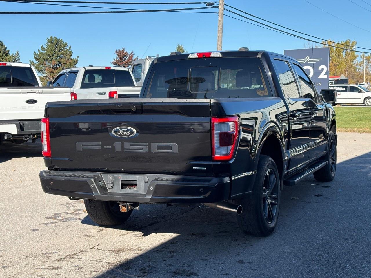 2022 Ford F-150 Lariat 4WD SuperCrew 5.5' Box Photo