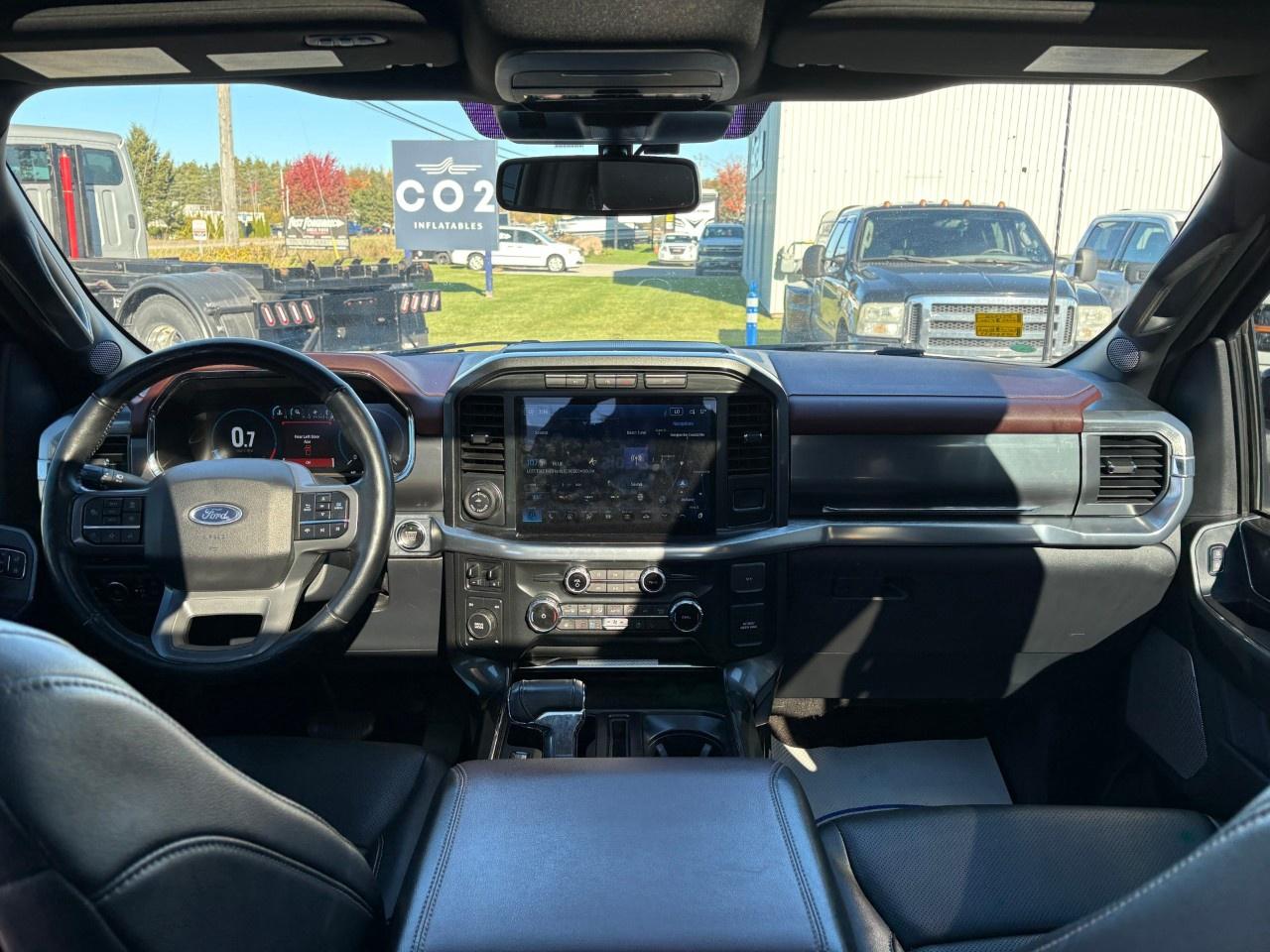 2022 Ford F-150 Lariat 4WD SuperCrew 5.5' Box Photo