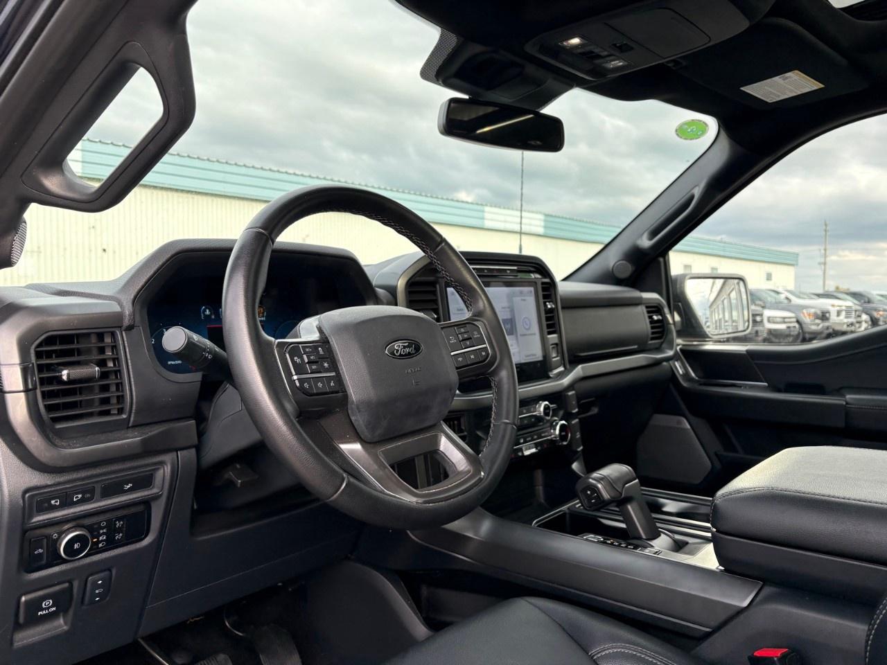 2024 Ford F-150 XLT 4WD SuperCrew 5.5' Box Photo