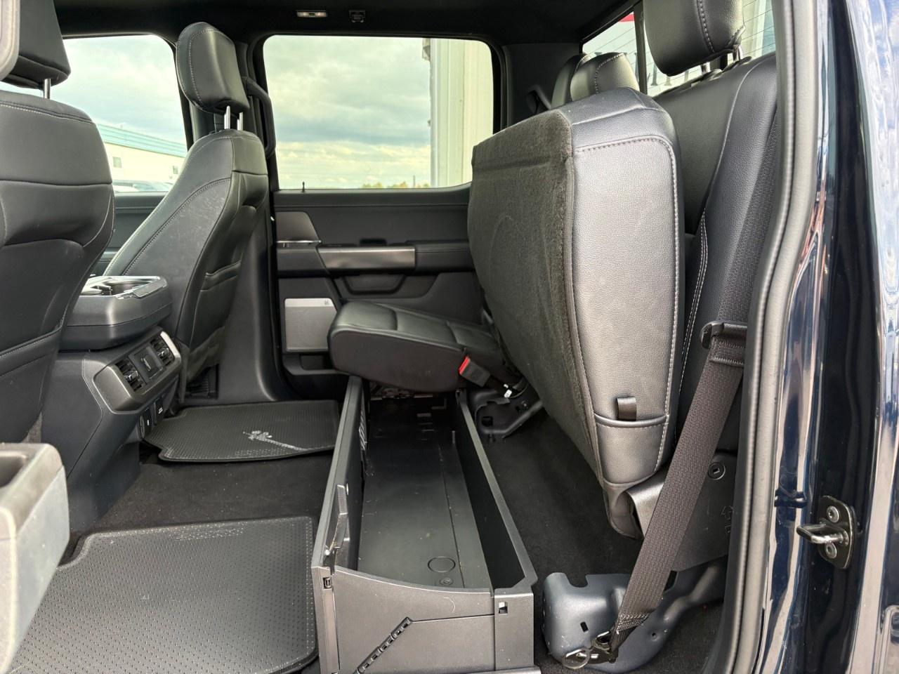 2024 Ford F-150 XLT 4WD SuperCrew 5.5' Box Photo