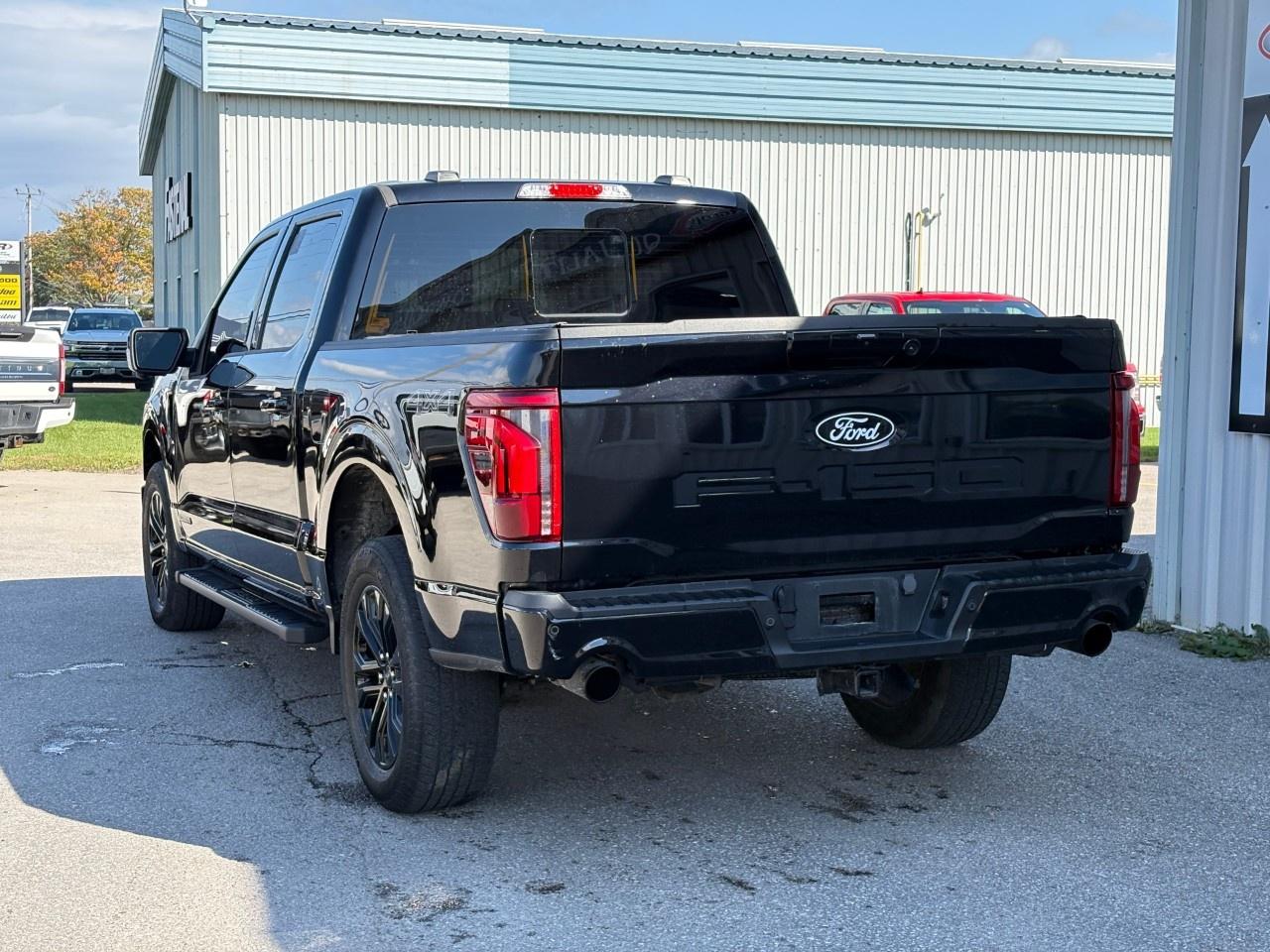 2024 Ford F-150 Lariat 4WD SuperCrew 5.5' Box Photo